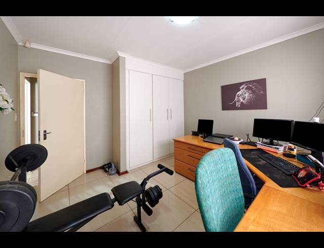 3 BEDROOM HOUSE FOR SALE IN VORNA VALLEY